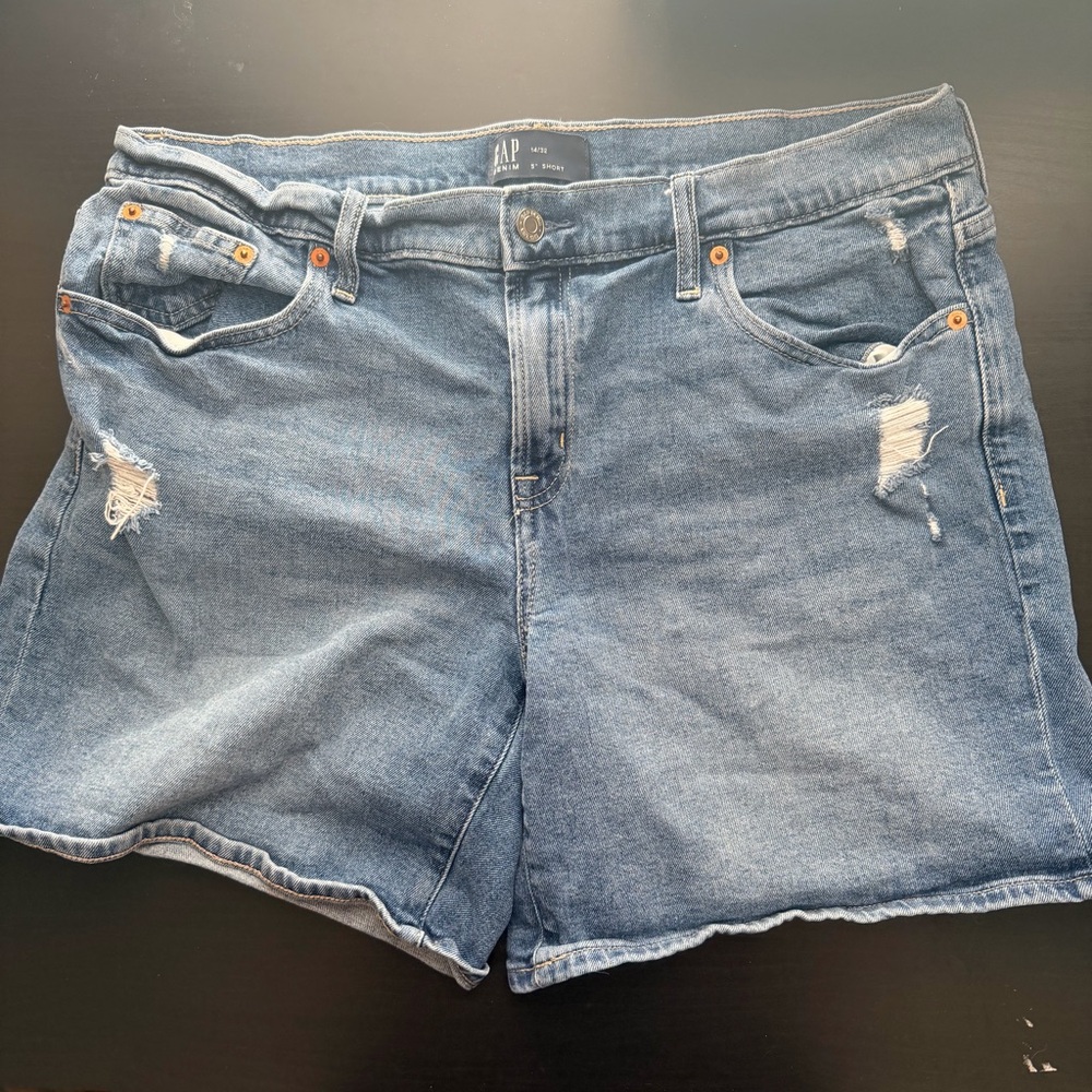 GAP Distressed Blue Jean Shorts, 5in Seam, Size 14/32
